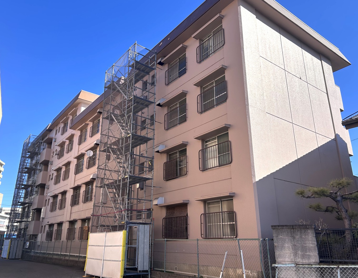 【現在施工中】ロイヤルマンション知立　給水管更新工事